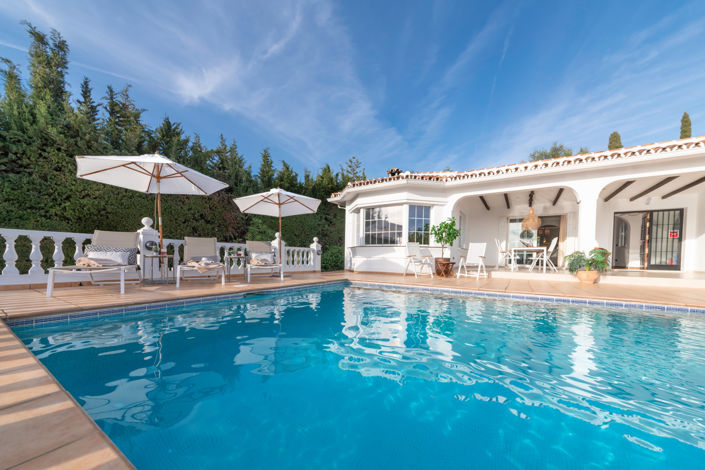 Image No.1-3 Bed Villa for sale