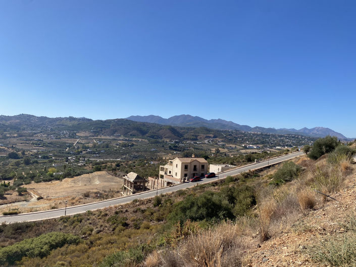 Image No.1-Plot for sale