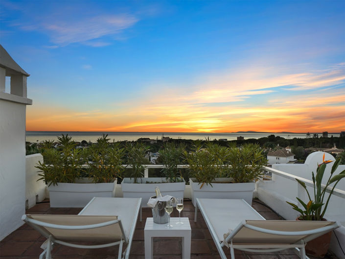 Image No.1-2 Bed Property for sale
