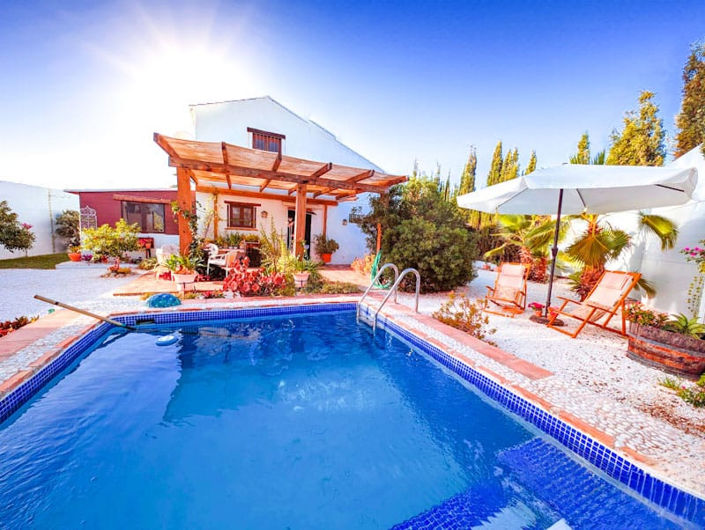 Image No.1-2 Bed House for sale