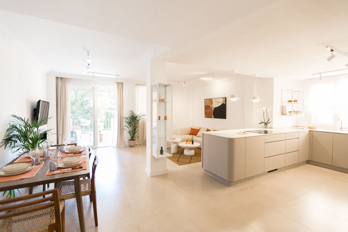 Image No.1-Appartement de 2 chambres à vendre à Estepona