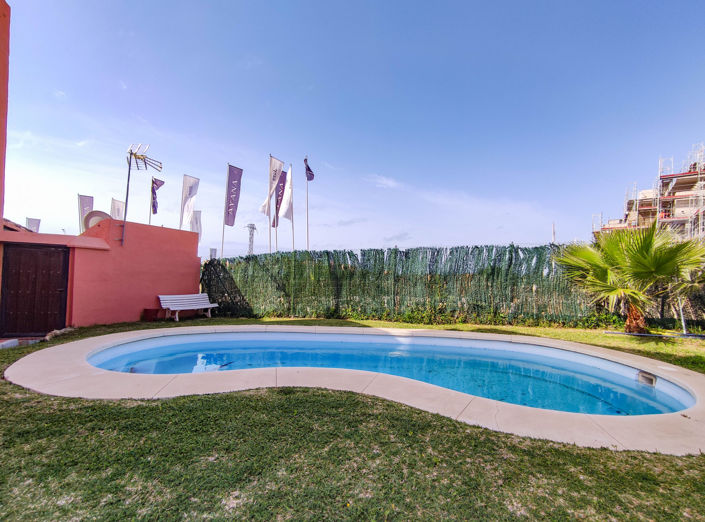 Image No.1-3 Bed Property for sale
