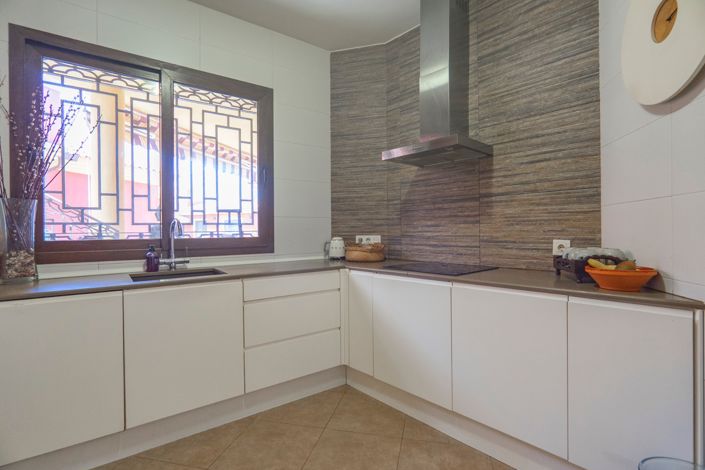 Image No.14-3 Bed Villa for sale