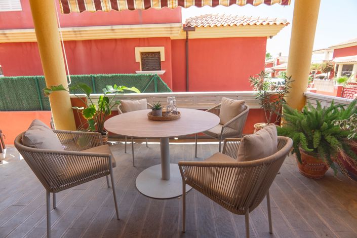 Image No.49-3 Bed Villa for sale