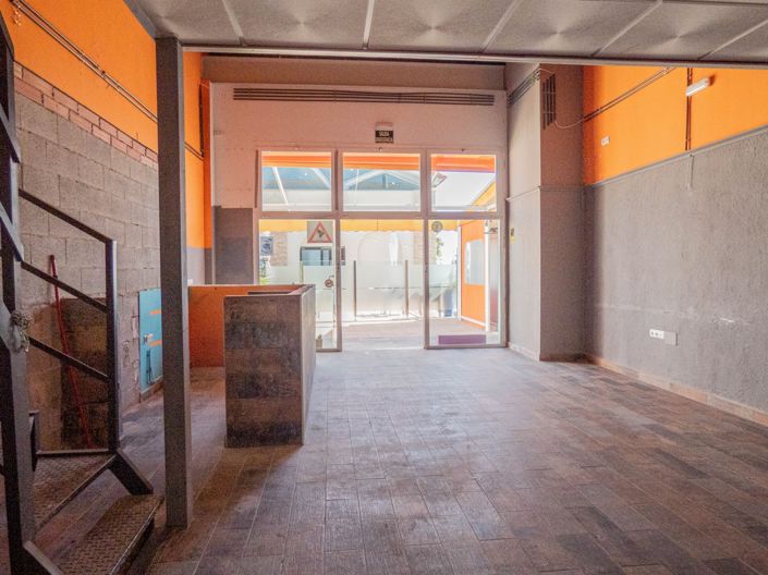 Image No.4-Commercial à vendre à La Finca