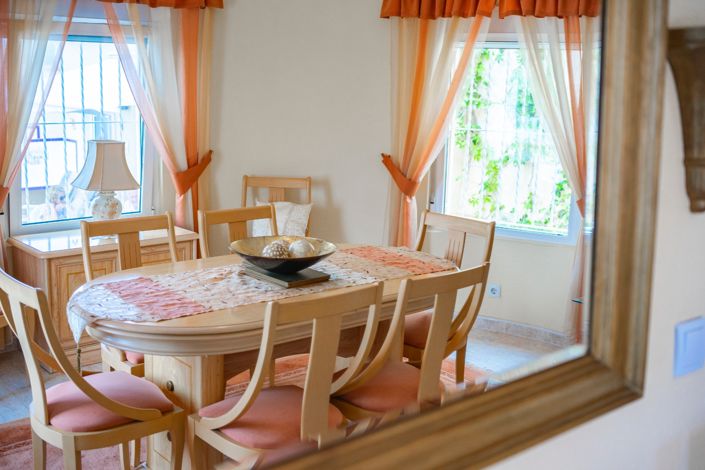 Image No.20-5 Bed Villa for sale