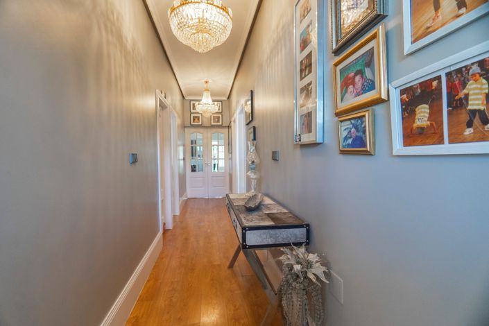 Image No.48-6 Bed Villa for sale