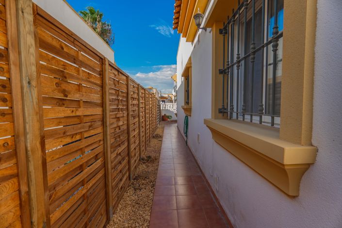 Image No.26-2 Bed Villa for sale