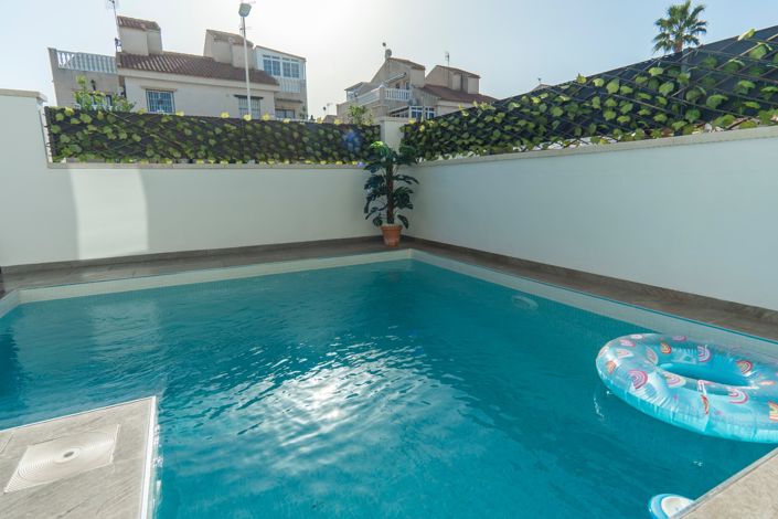 Image No.41-3 Bed Villa for sale