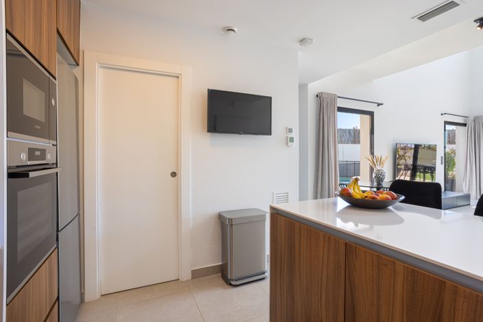 Image No.10-3 Bed Villa for sale