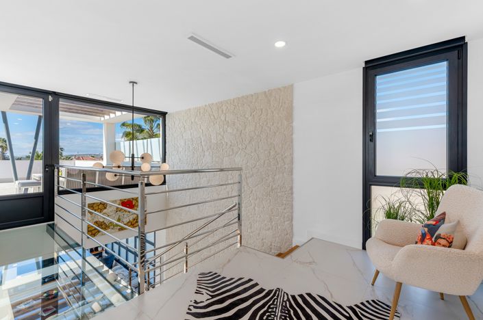 Image No.16-4 Bed Villa for sale