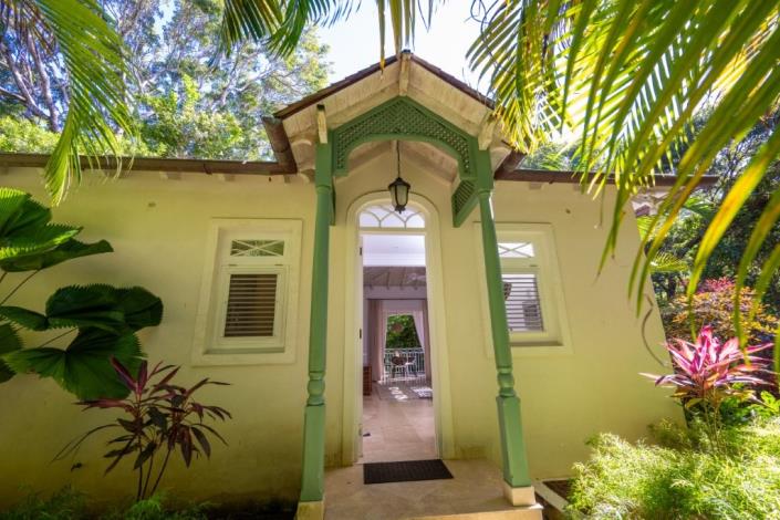 Image No.24-4 Bed House for sale