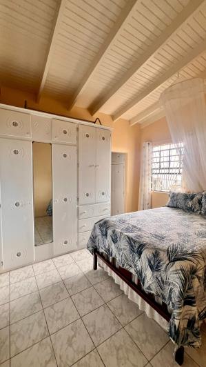 Image No.6-3 Bed House for sale