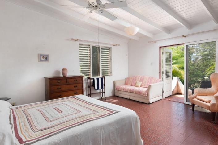 Image No.2-5 Bed House for sale