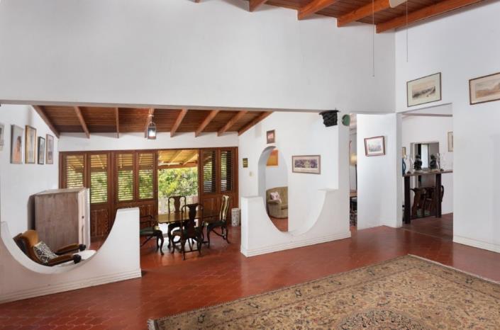 Image No.10-5 Bed House for sale