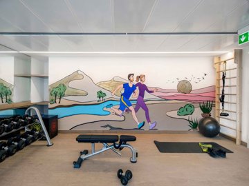 eaton-place-fitness-studio-mural