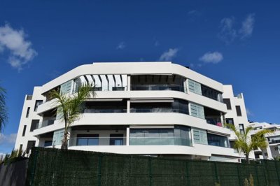 1 - Los Alamos, Apartment