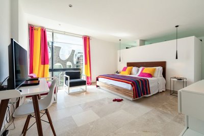 siaan-4-bedroom-penthouse-loft-4