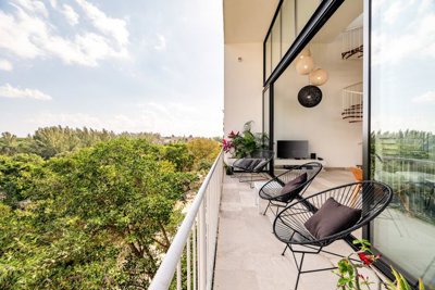 siaan-4-bedroom-penthouse-loft-10