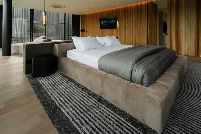 Image No.6-6 Bed Villa for sale