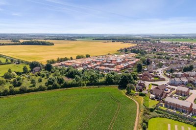 001-bdwsheffthornberrygardenssheffielddronelo