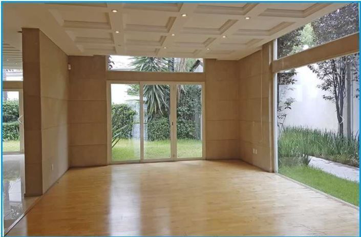Image No.1-5 Bed House for sale