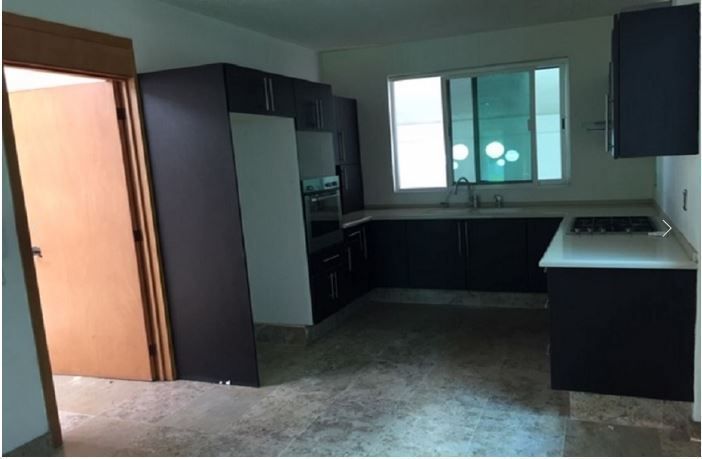 Image No.1-3 Bed House for sale