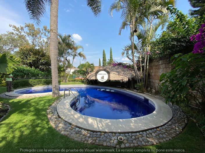 Image No.1-5 Bed House for sale