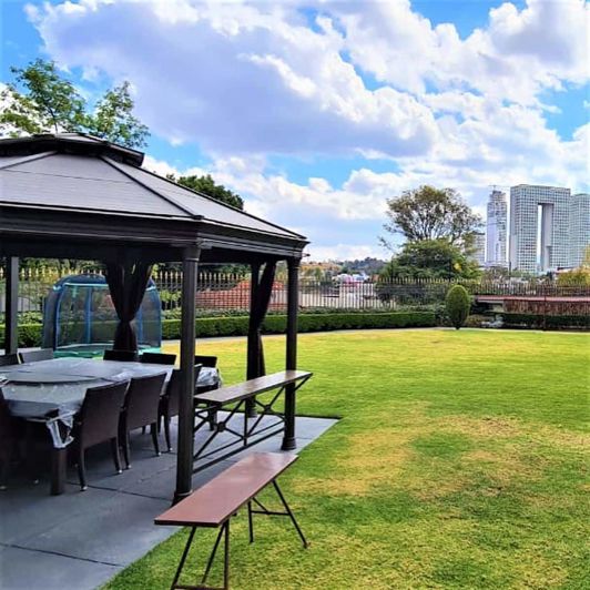 Image No.1-4 Bed House for sale
