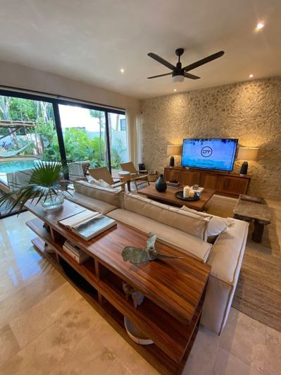 Image No.1-4 Bed House for sale