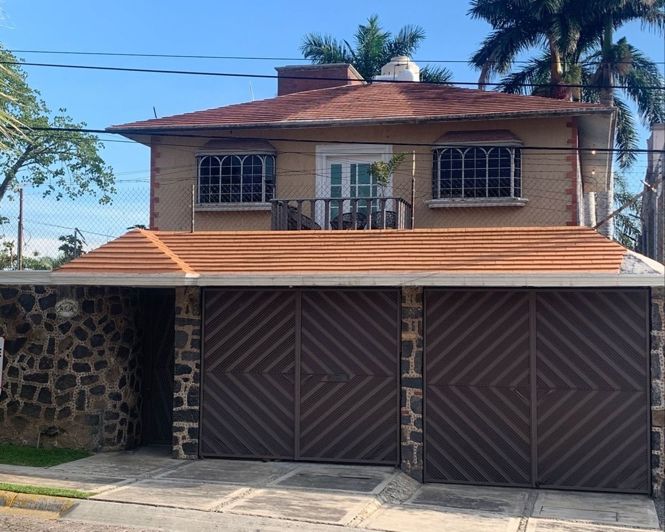 Image No.1-3 Bed House for sale