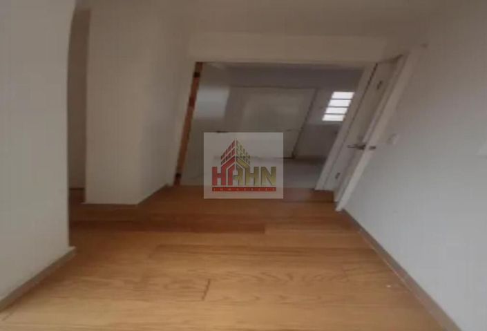 Image No.1-5 Bed House for sale