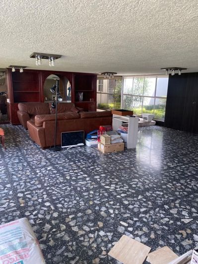 Image No.1-3 Bed House for sale