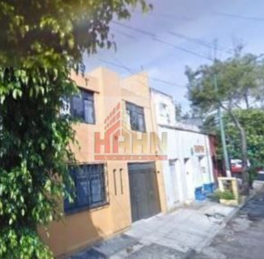 Image No.1-5 Bed House for sale
