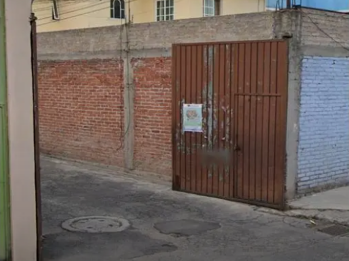 Image No.1-3 Bed House for sale