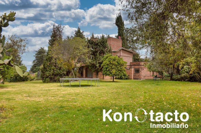 Image No.1-4 Bed House for sale