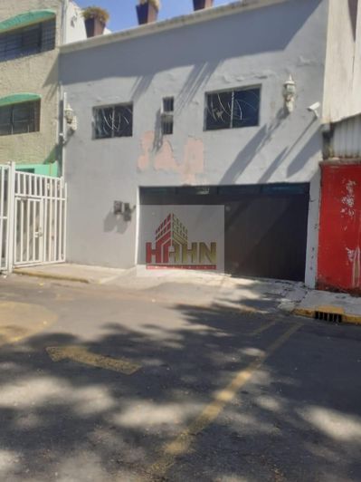 Image No.1-4 Bed House for sale