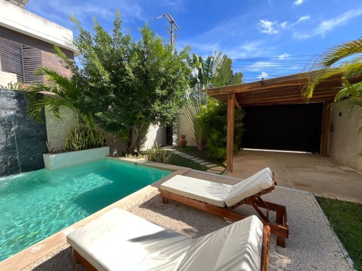 Image No.1-4 Bed House for sale