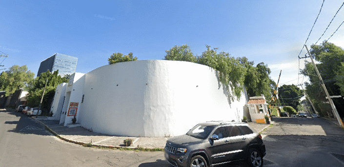 Image No.1-4 Bed House for sale
