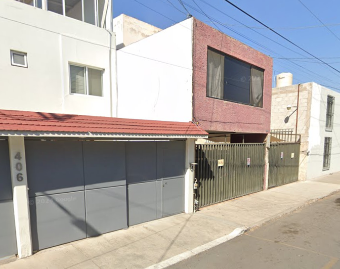 Image No.1-3 Bed House for sale
