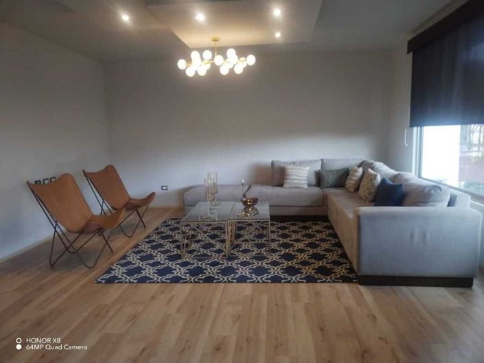 Image No.1-4 Bed House for sale