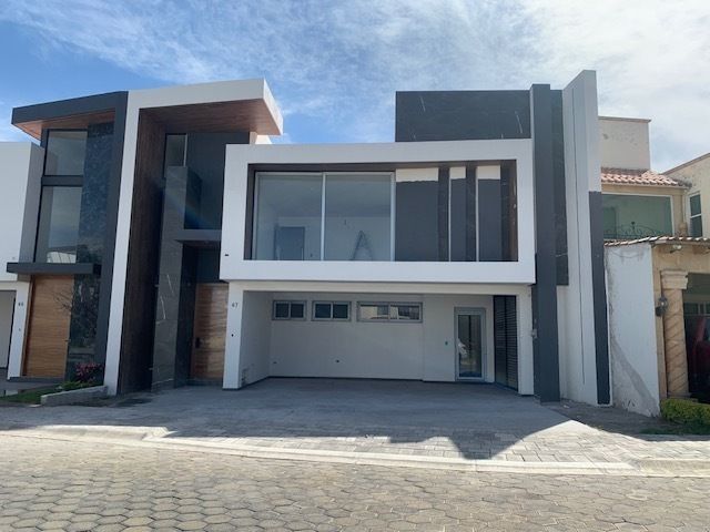 Image No.1-3 Bed House for sale