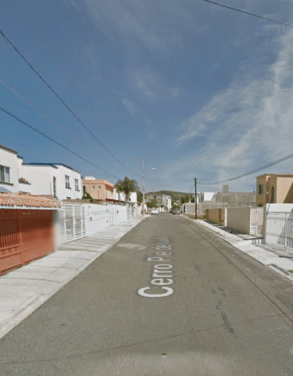 Image No.1-4 Bed House for sale