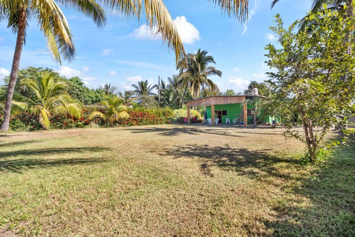 Image No.1-2 Bed House for sale
