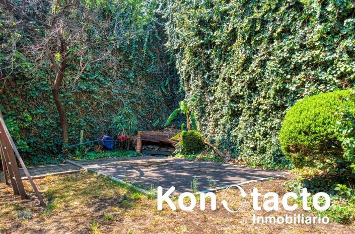Image No.1-3 Bed House for sale