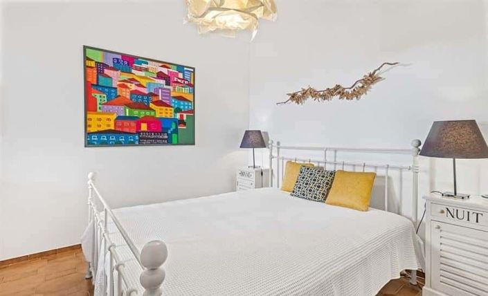 Image No.1-2 Bed Apartment for sale