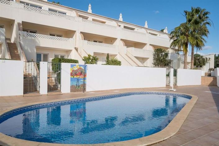 Image No.1-2 Bed Townhouse for sale