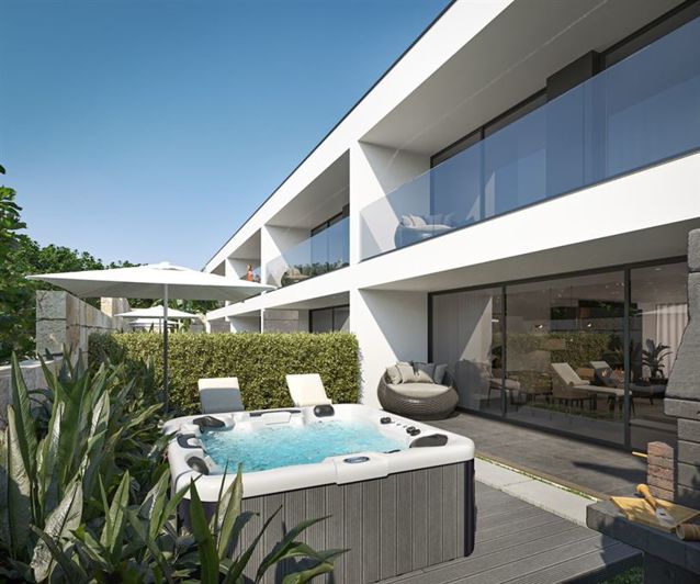 Image No.1-3 Bed Villa for sale