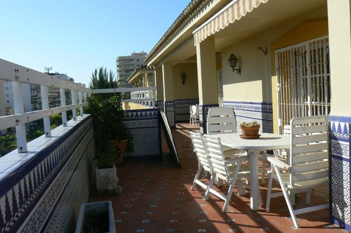 Image No.1-6 Bed Apartment for sale