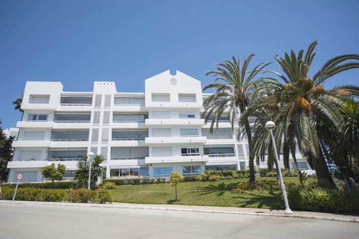 Image No.1-3 Bed Apartment for sale